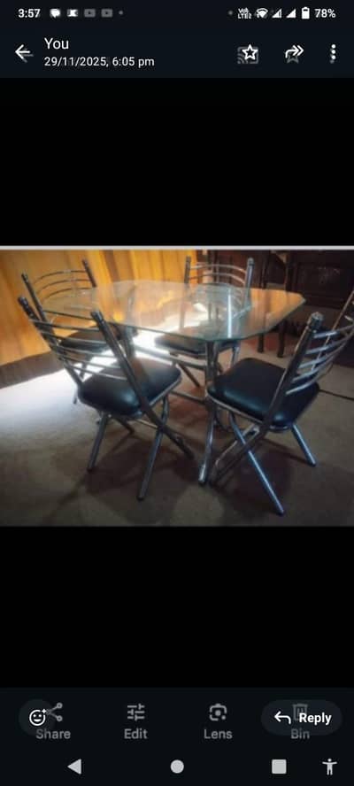 Dining table with 4 Chairs Fold Able