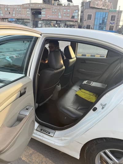 Honda City 1.3 automatic 79000km driven