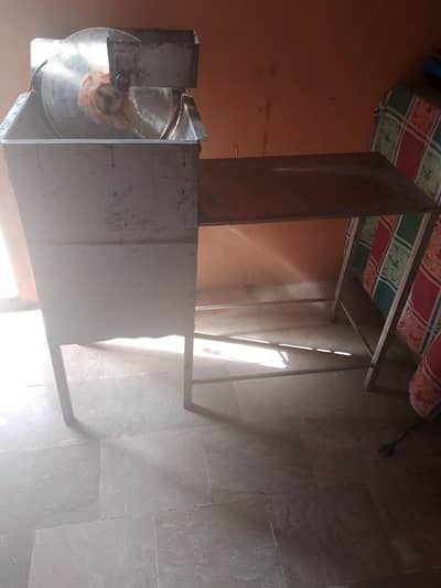 chocolate and lollypop maker