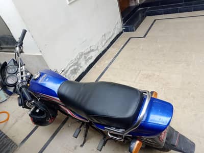 one handed used great condition