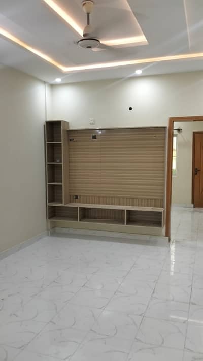 RENOVATED FLAT 1ST FLOOR SALE