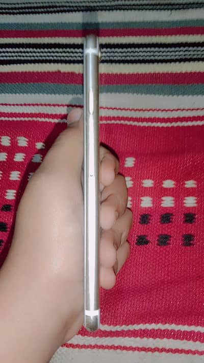 Apple iPhone 6s 128 GB