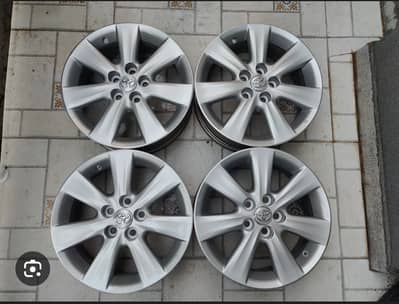 Toyota grandy orignal rims