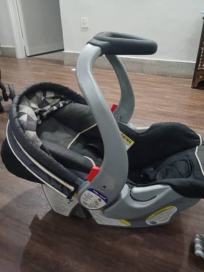 Baby trend stroller, carry cot and car seat