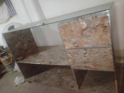 one counter and rack