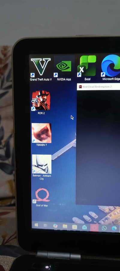 HP PAVILION 15 PREMIUM LAPTOP WITH GRAPHIC CARD