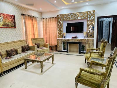 Studio apartment for short stay bahria town phase 7 rwp