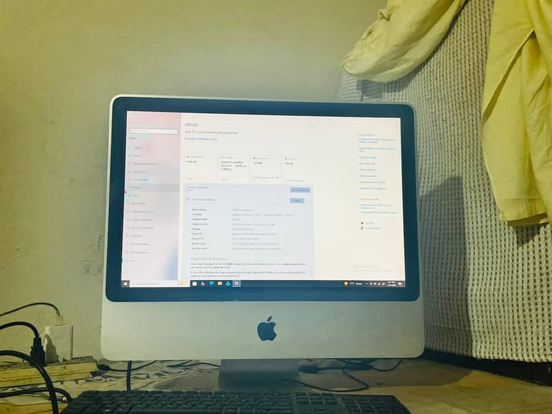 I Mac  LCD& computer 1