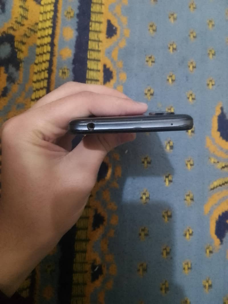 sharp zero 5G Basic 8/128 Non Pta 7