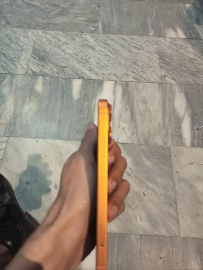 iPhone xr converted 17 pro