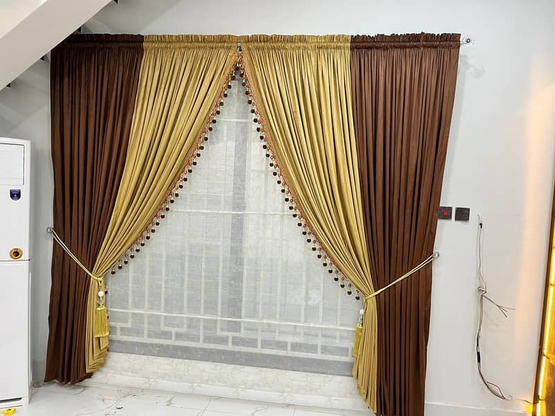 Curtain's lose fabric etc. . . . 4