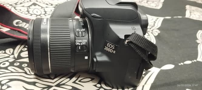 Canon ESO 200D