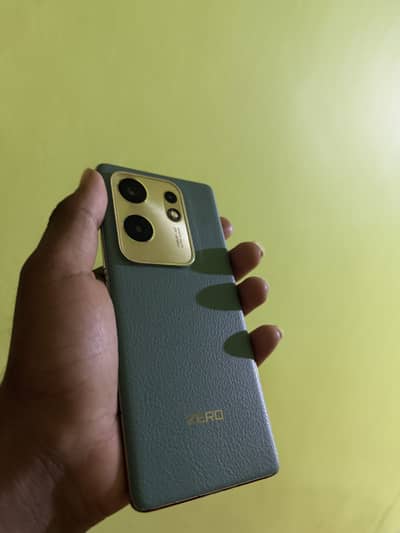 Infinix zero 30