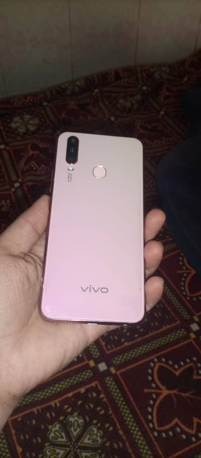 vivo y17  mobile number call: 03440209307