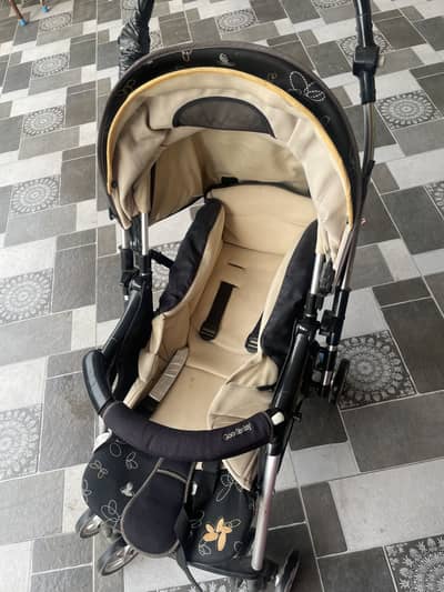 Baby pram/ stroller