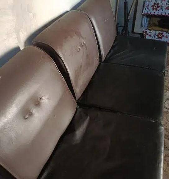 3 seater sofa 1