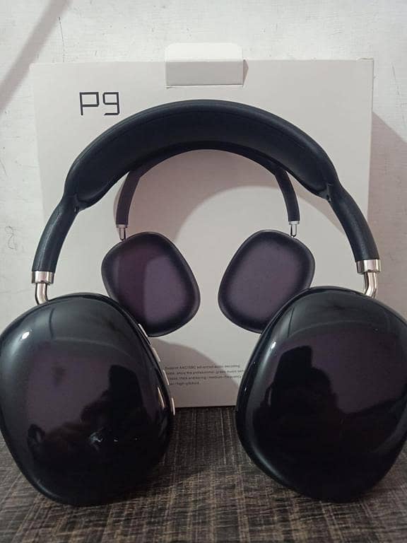 P9 Wireless Bluetooth Headphones with Mic and Noise Cancelling - Stereo Sound Earphones for Sports and Gaming, Supports TF and AUX