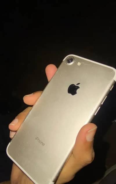 iphone 7 128GB Pta approved