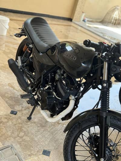 one hand use 10/10 condition