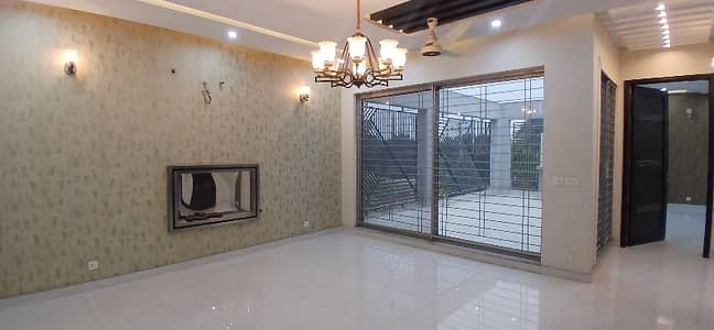 One Kanal Look like Brand New Bungalow For Sale In Lake City Meadows Lahore,