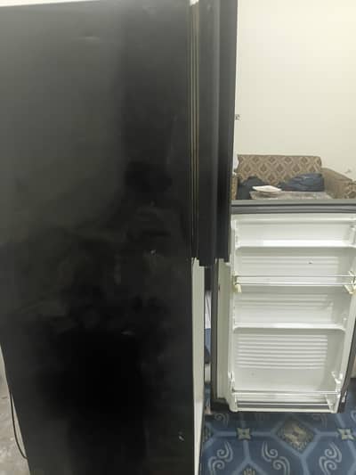 "Fully Working Refrigerator for Sale – Great Condition!"