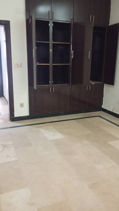 5 marla ground portion for rent in Ghauri town phase 4b