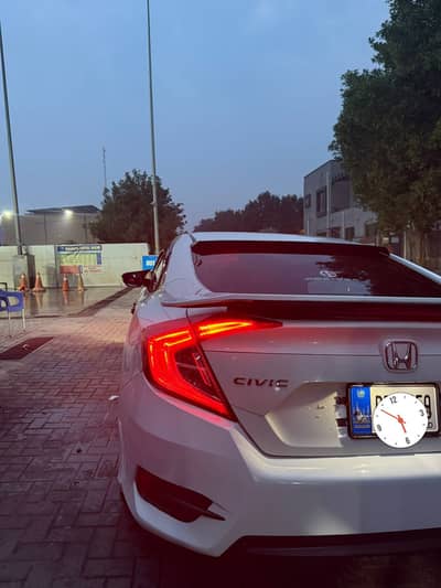 Honda Civic 1.5 turbo