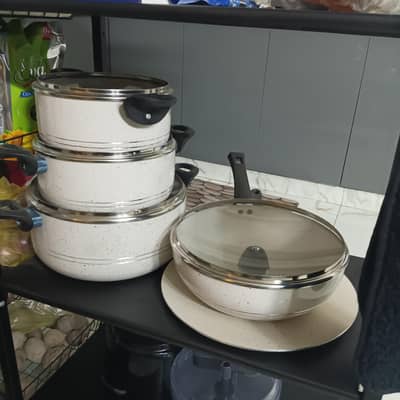 6 Piece Crokerys Set on Sale