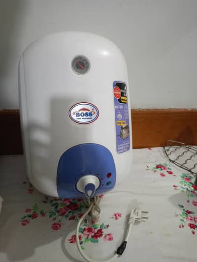 Boss Electric Geyser brand new Condition