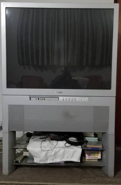 For Sale: Epic 43" Sony WEGA Rear-Projection CRT TV – Perfect for Gue