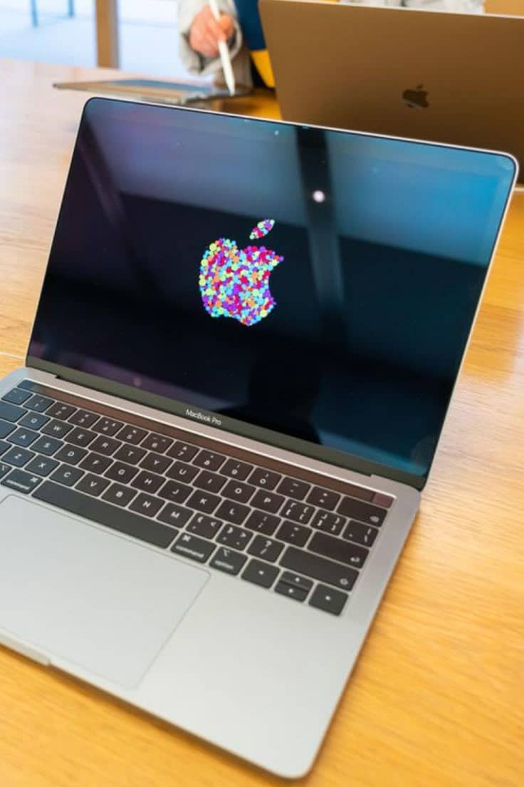 Apple MacBook Pro Reliable Work Machine M1 Chip - Laptops - 1110768638