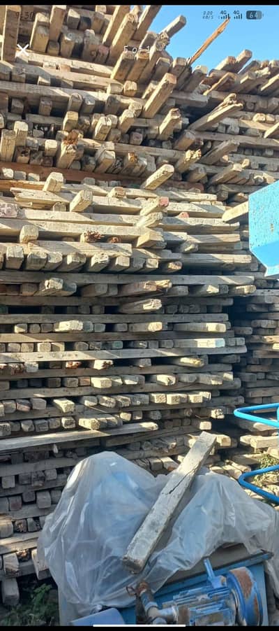 Woods For sale/ wooden pallets for sale / plastic pallets for sale
