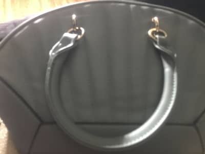 Selling because not on use