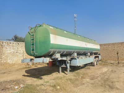 Hino Oil Tanker 48,000 Ltr with TurnPlate