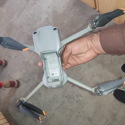 For sale drone  Dji Air 2S - COMBO PACK CONDITION 10/9  BATTERY 3