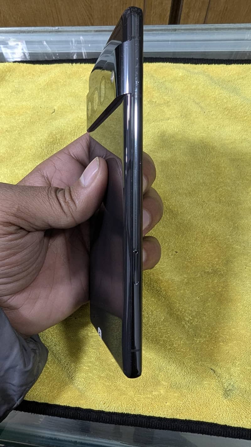 Google Pixel 7 Pro 6