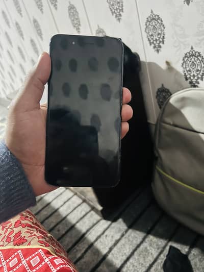 7 plus 128gb pta approved