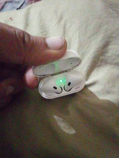 Apple original airpods , buy from Malaysia,.