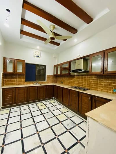 7 marla used Neat n clean house for Sale