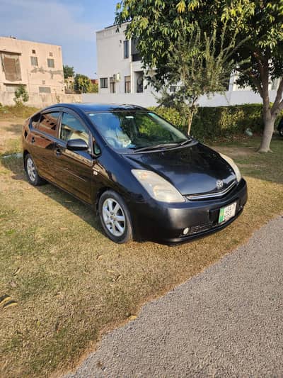Prius 2007 model new hybrid battery and abs perfect condition