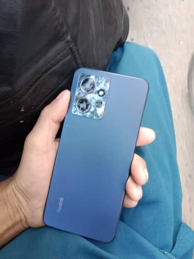 Redmi note 12 8+4 128