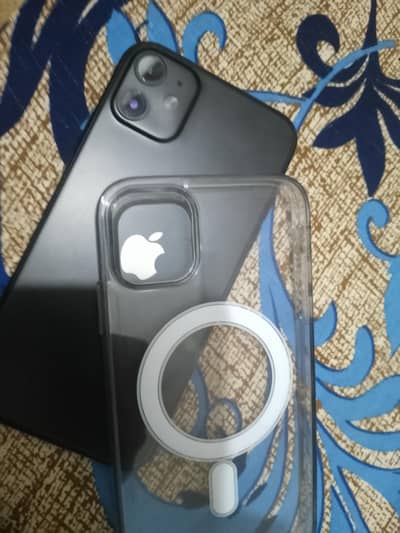 iPhone Xr Back Sheet 11 wali lagi hai Bettery health 89 Non PTA