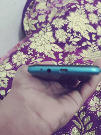 double Sim PTA approve ha hotspot ke liye acha ha