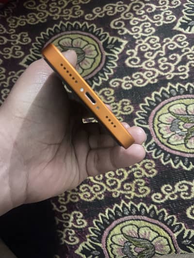 IPhone XR sim working