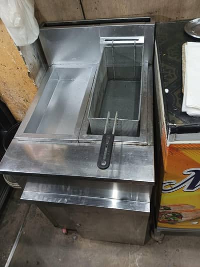 chip's. fryers. chicken. . . kabab. . . nuggets. . . fish. . .