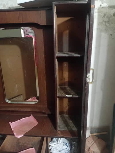 Chipboard Dressing Table with Mirror & Storage – Good Condition