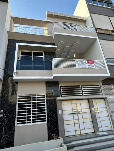 120 sq yard brand new house