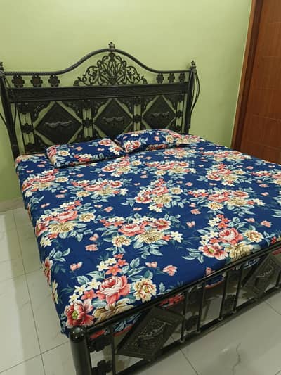 iron King Bed with Mattress for Sale