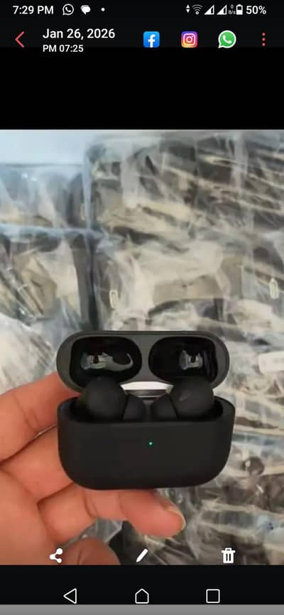 Ear phone in new battery  timing are 5 to 6 hours