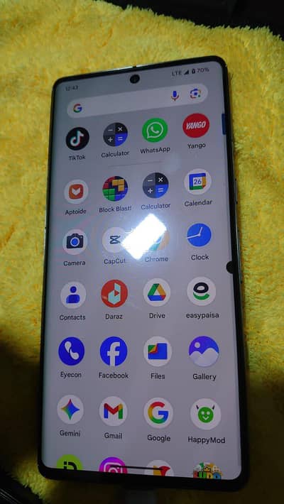 online pta approved hai 8 /128 main or 10/9 condition hai